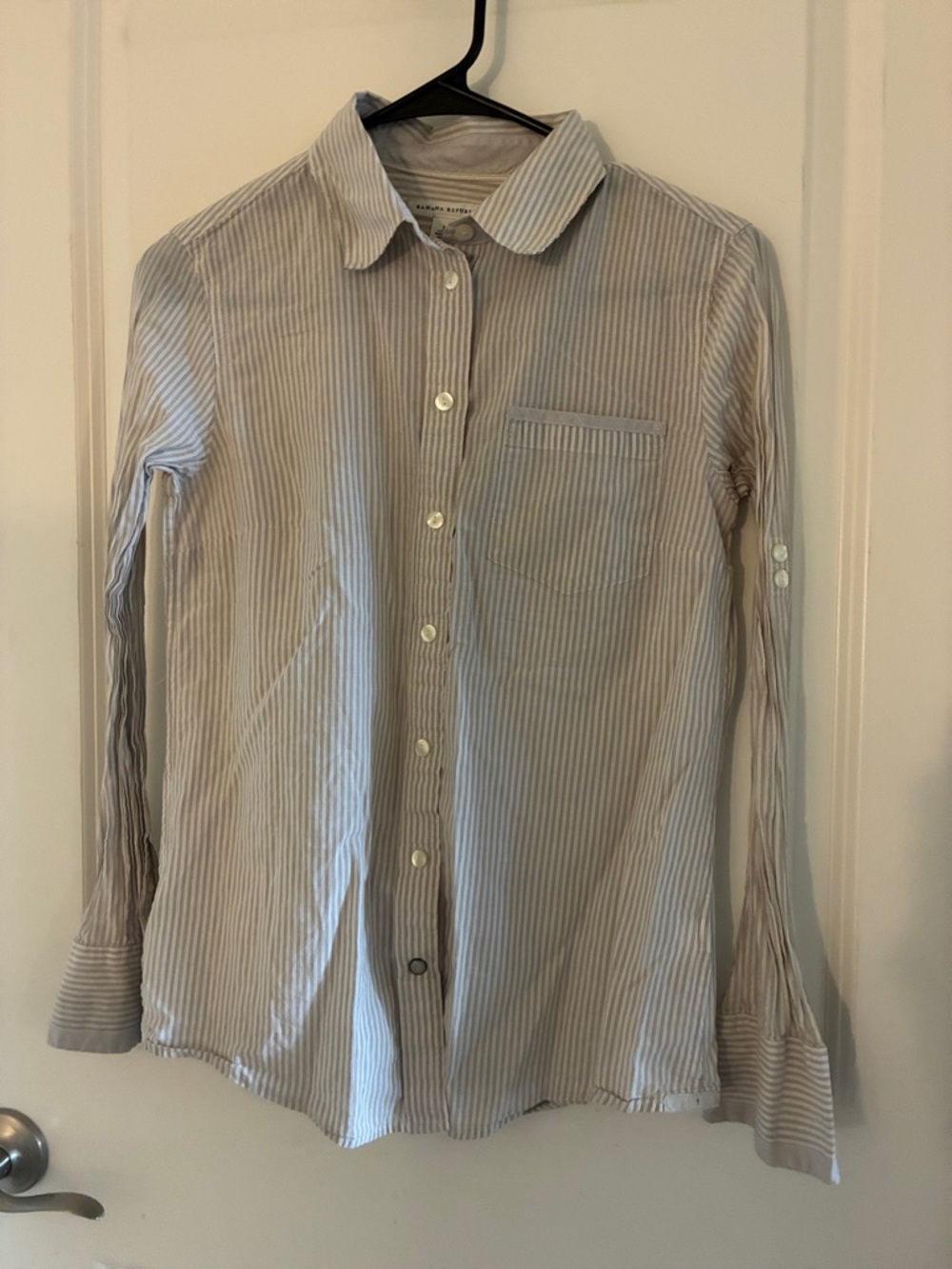Banana Republic Beige and White Striped Shirt with Printed Collar